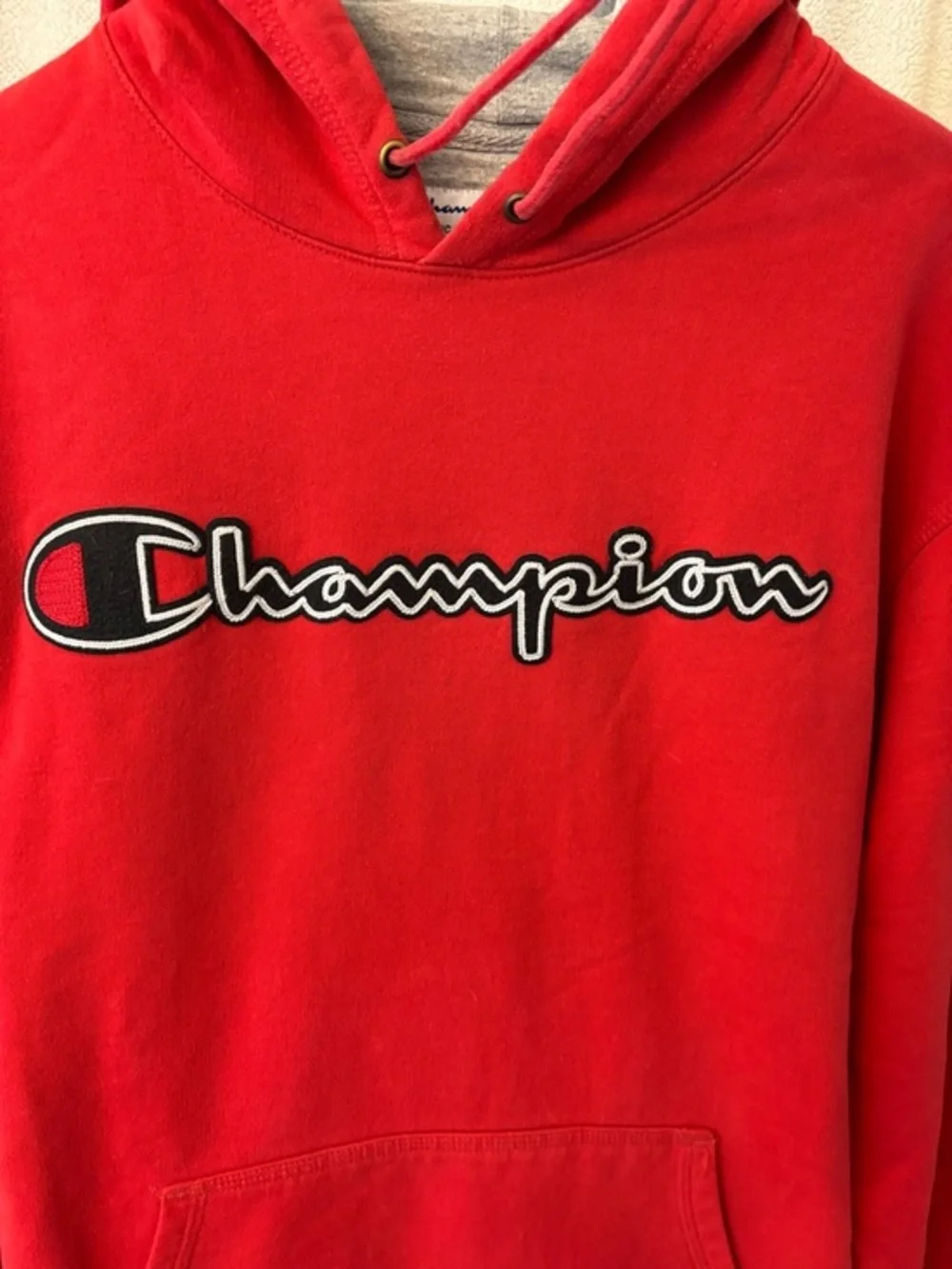 Champion Red Logo Hoodie Sweatshirt Size Large Cotton - Picture 4 of 13